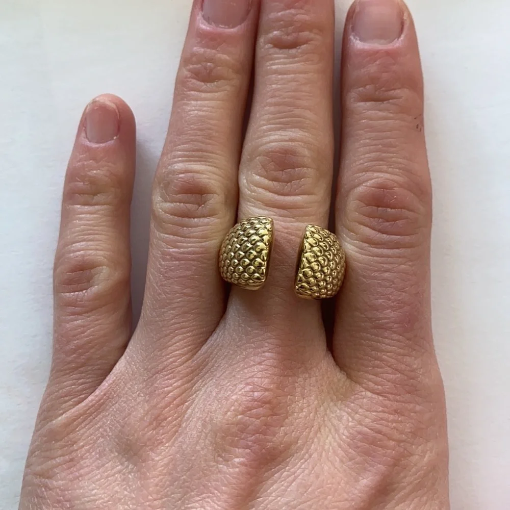 Realm Python Ring - Picture 7 of 8